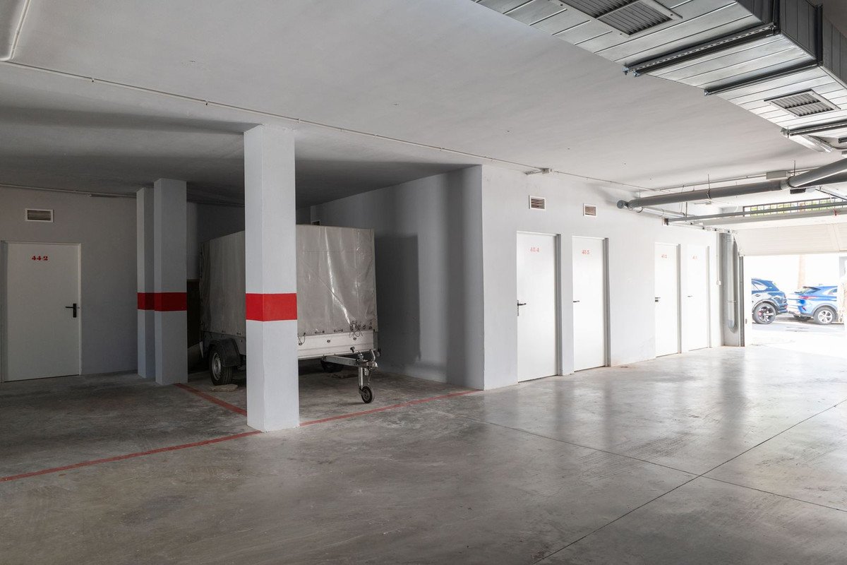 3 Bed Ground Floor Apartment in El Paraiso rajons: El Paraiso — 