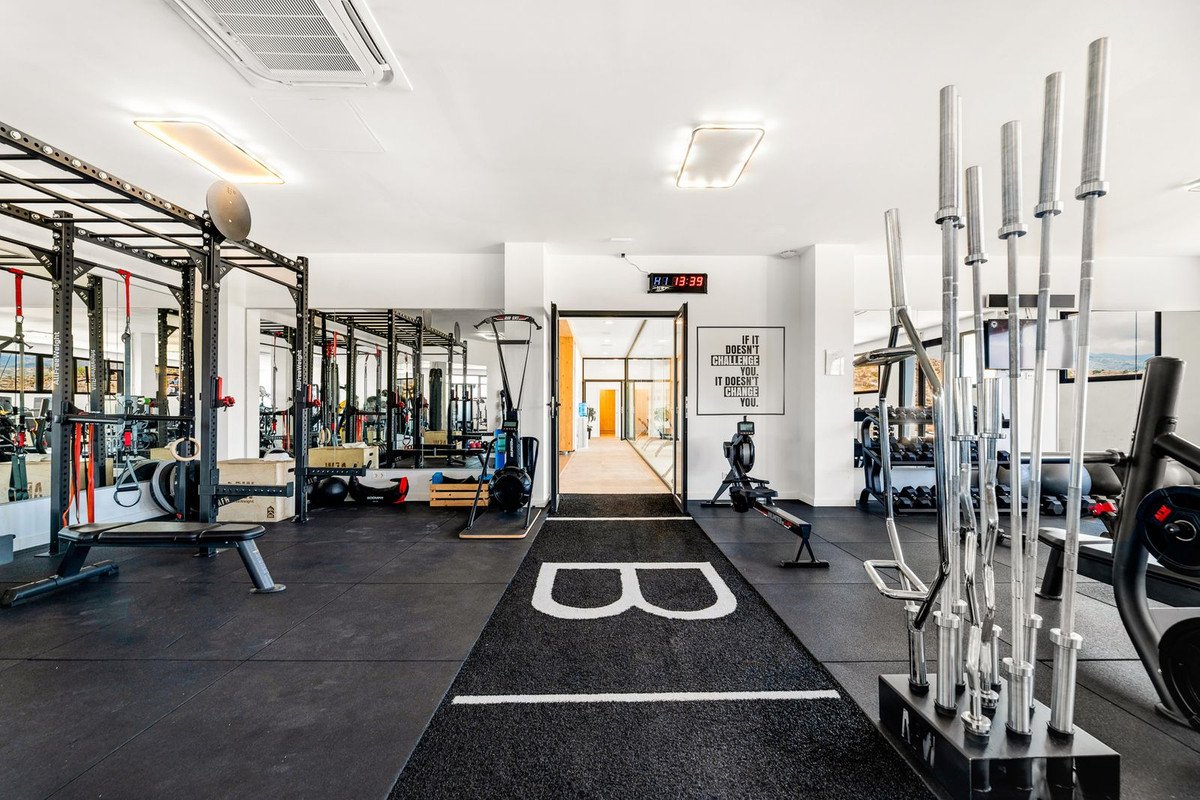 3 Bed Ground Floor Apartment in El Paraiso i El Paraiso — Lejlighed