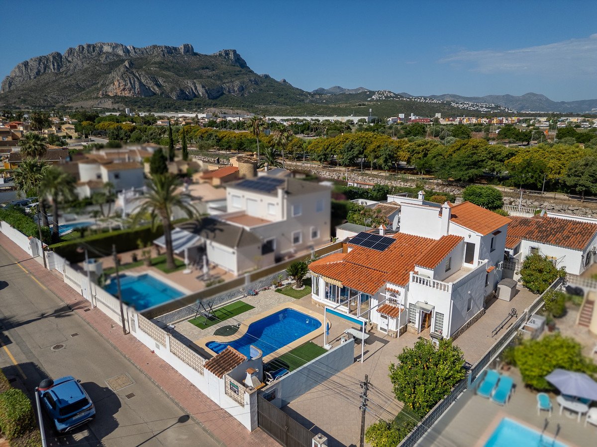 4 Bed Detached Villa in Els Poblets in Els Poblets, Detached Villa
