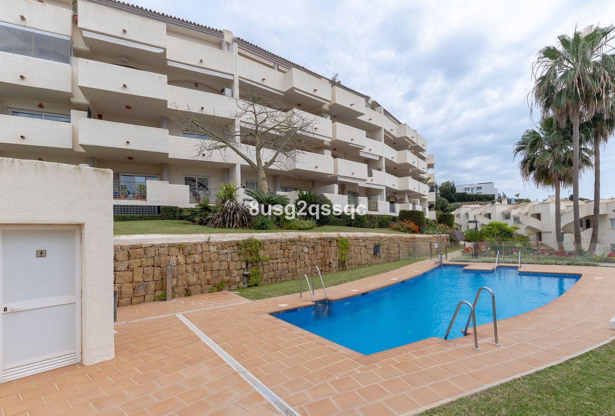 3 Bed Ground Floor Apartment in Elviria in Elviria — Apartment