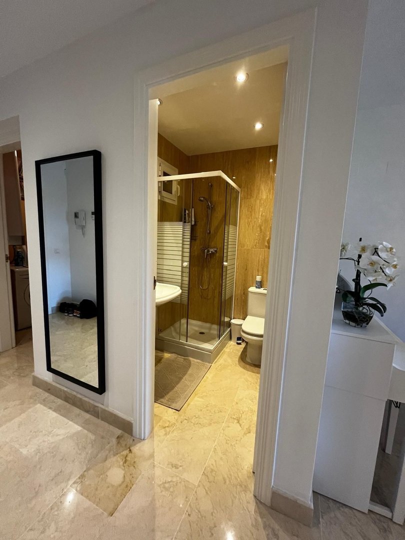 2 Bed Ground Floor Apartment in Elviria в Elviria — Квартира