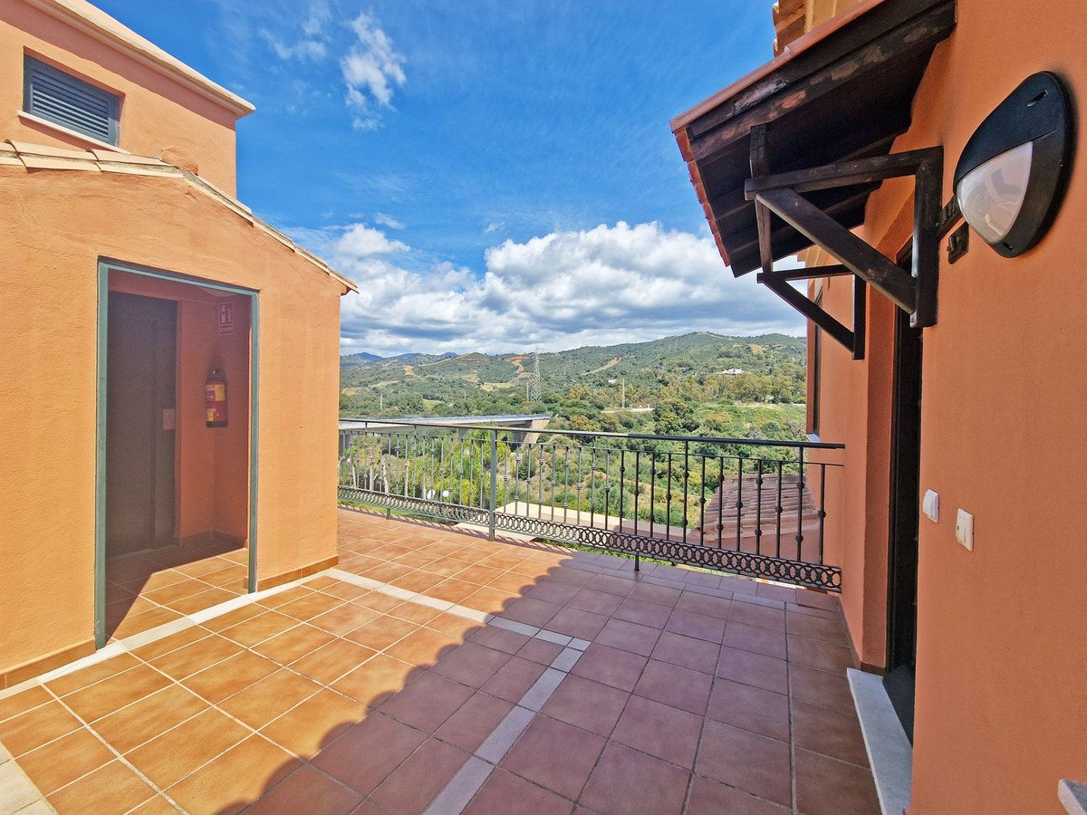 1 Bed Penthouse in Elviria à Elviria — Penthouse