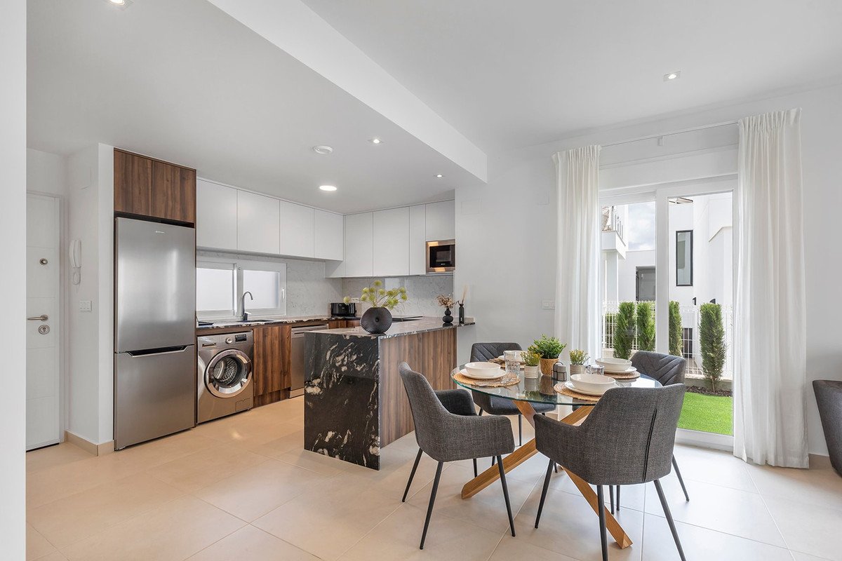 2 Bed Ground Floor Apartment in Entre Naranjos in Entre Naranjos — Apartment