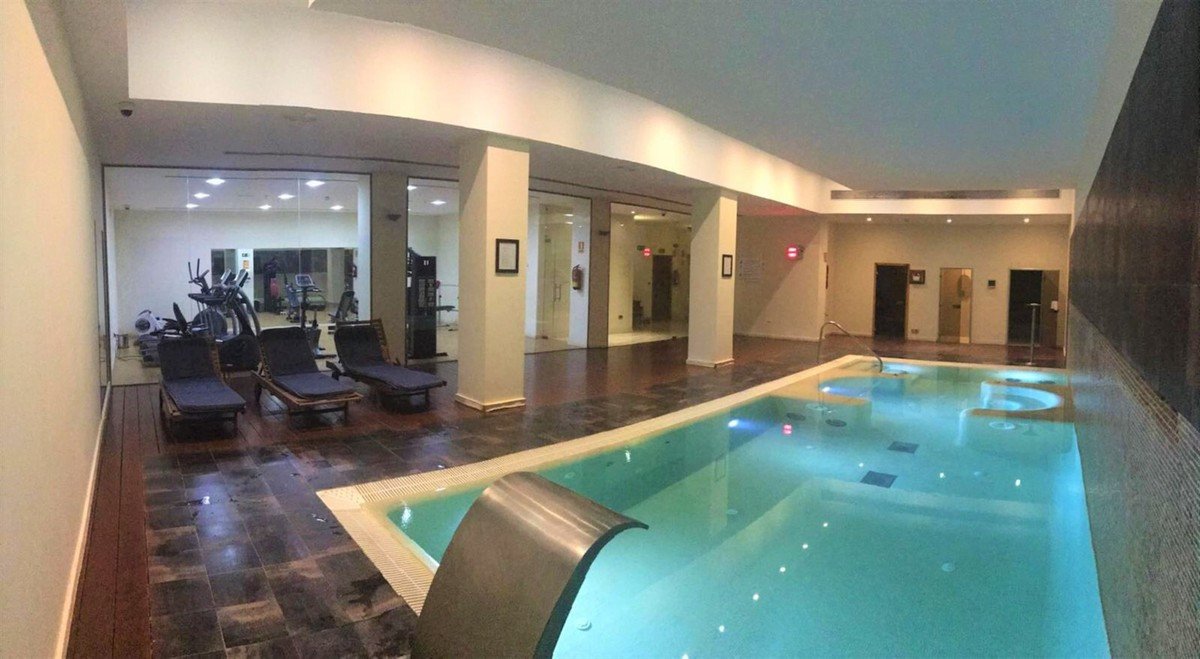 2 Bed Middle Floor Apartment in Estepona in Estepona, Apartment