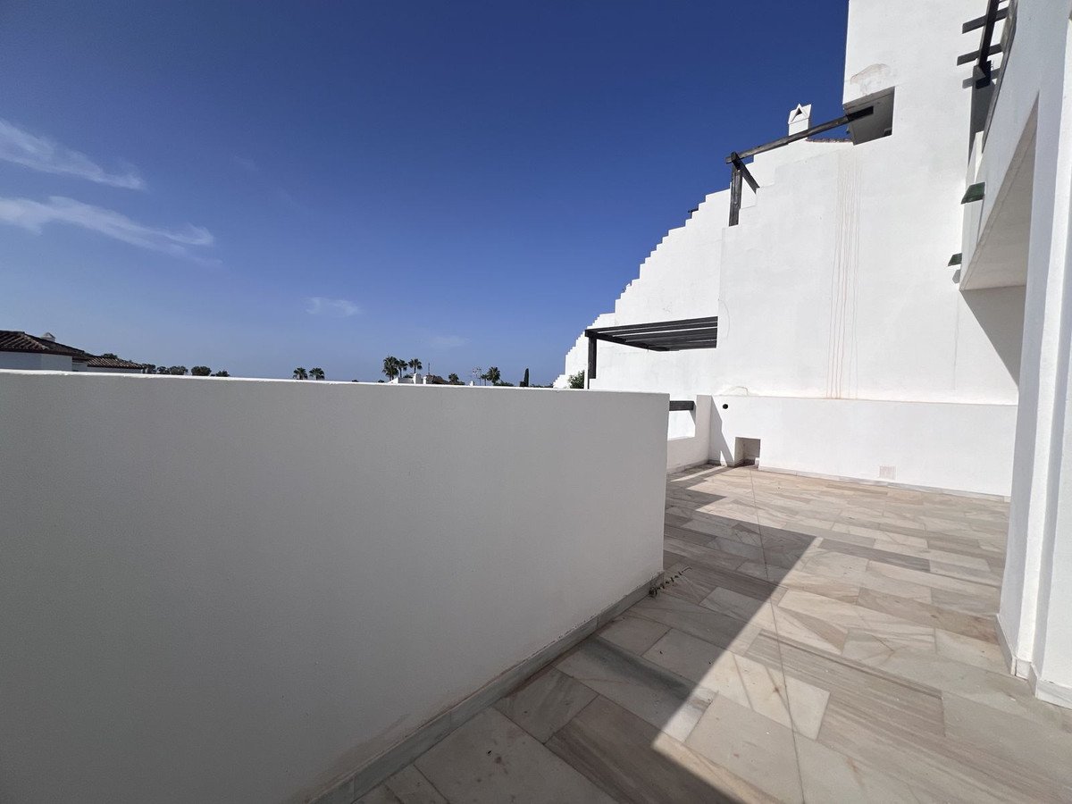 2 Bed Middle Floor Apartment in Estepona in Estepona, Apartment