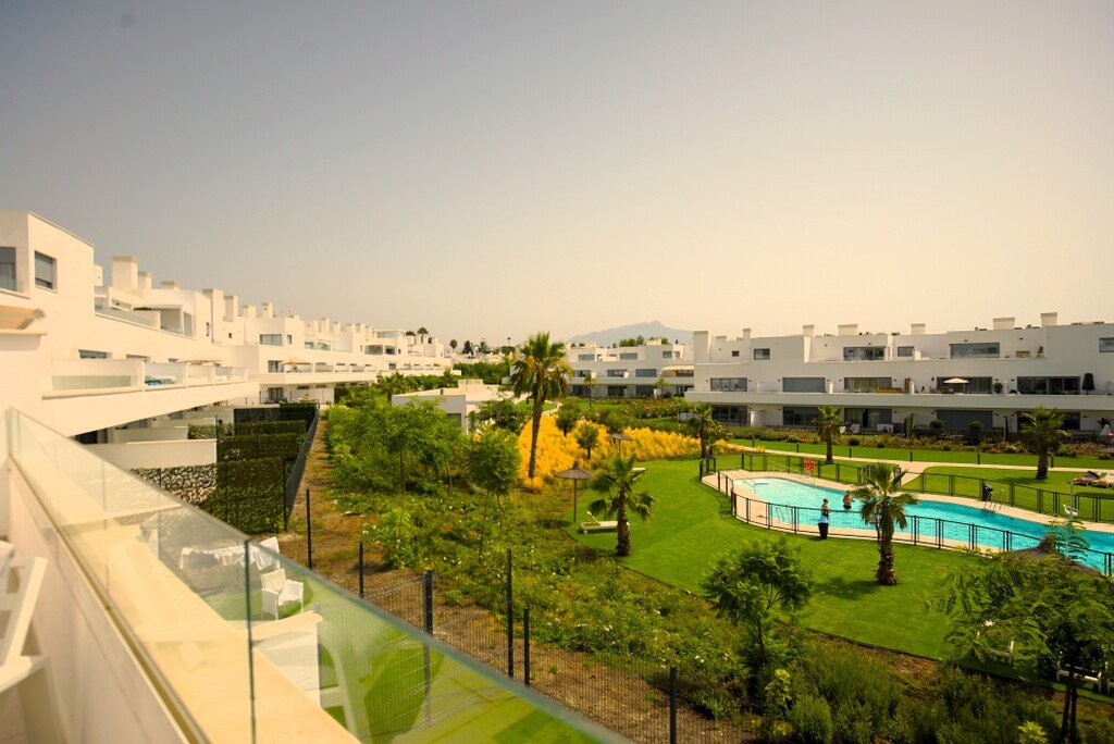 2 Bed Middle Floor Apartment in Estepona in Estepona, Apartment