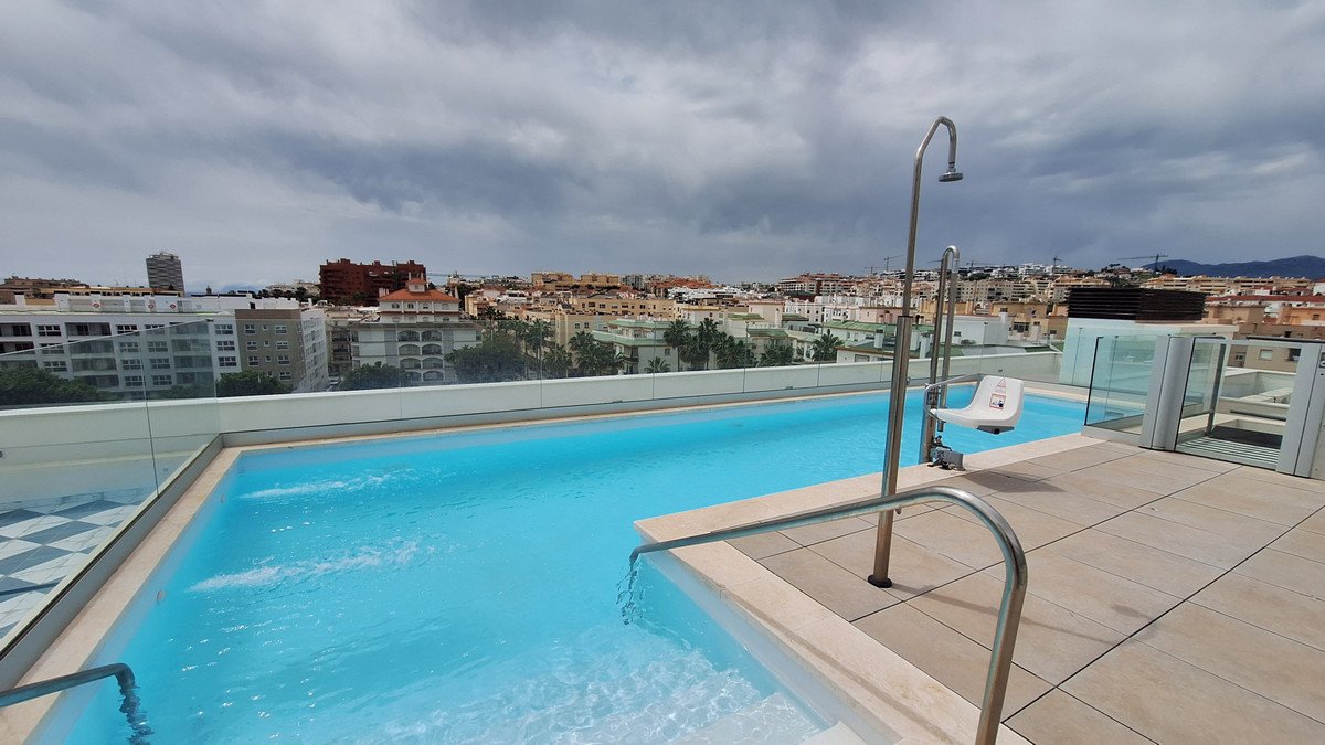 3 Bed Middle Floor Apartment in Estepona in Estepona, Apartment