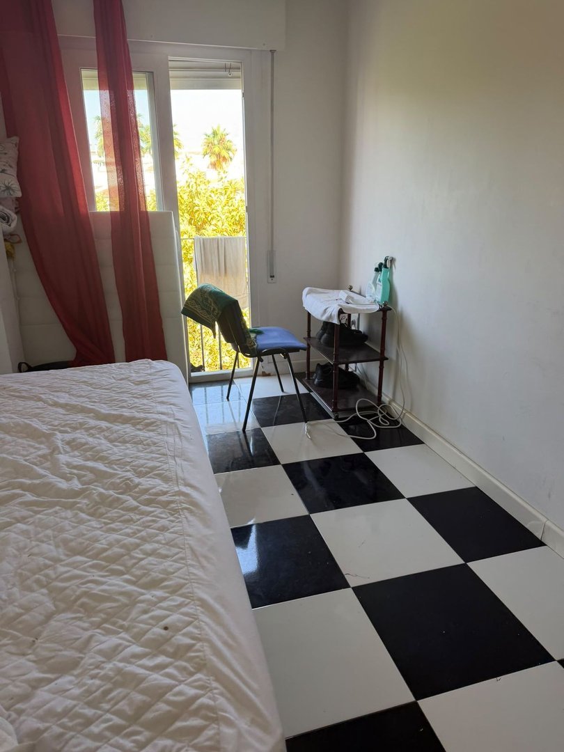 3 Bed Middle Floor Apartment in Estepona in Estepona, Apartment