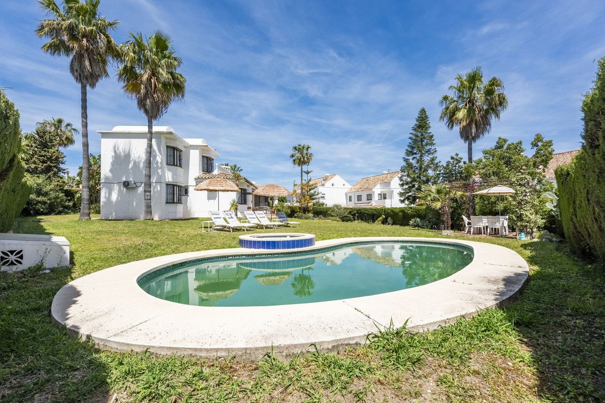 3 Bed Detached Villa in Atalaya in Atalaya, Detached Villa