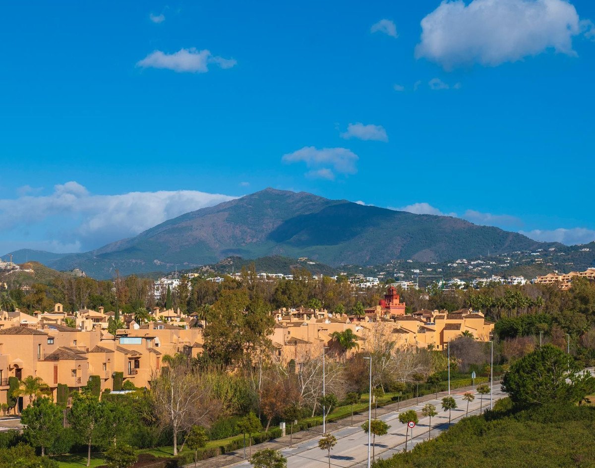 3 Bed 联排别墅 in Atalaya 位于 Atalaya, 联排别墅