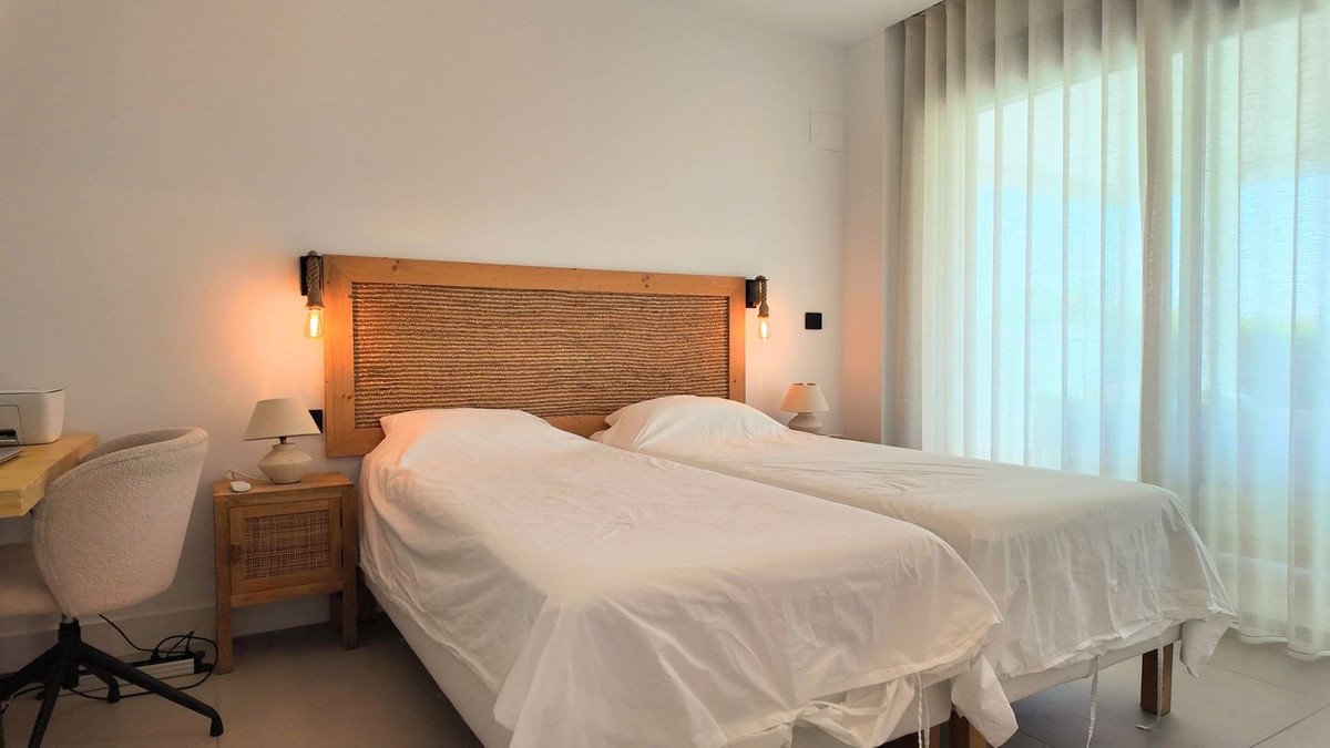2 Bed Apartamento en planta baja in Estepona en Estepona, Apartamento