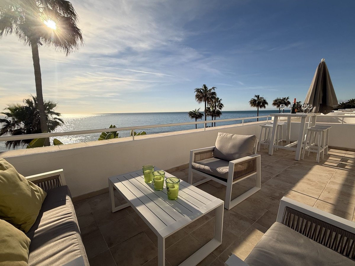 2 Bed Bottenvåningslägenhet in Estepona i Estepona, Lägenhet