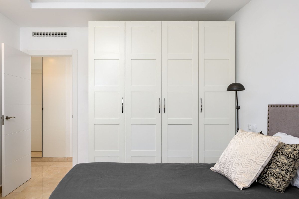 2 Bed Tussenverdieping Appartement in Estepona in Estepona, Appartement