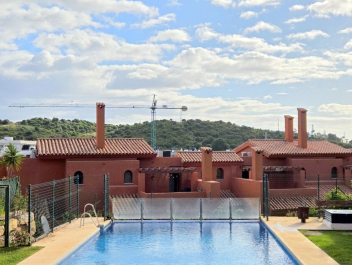 2 Bed Apartamento en planta baja in Estepona en Estepona, Apartamento