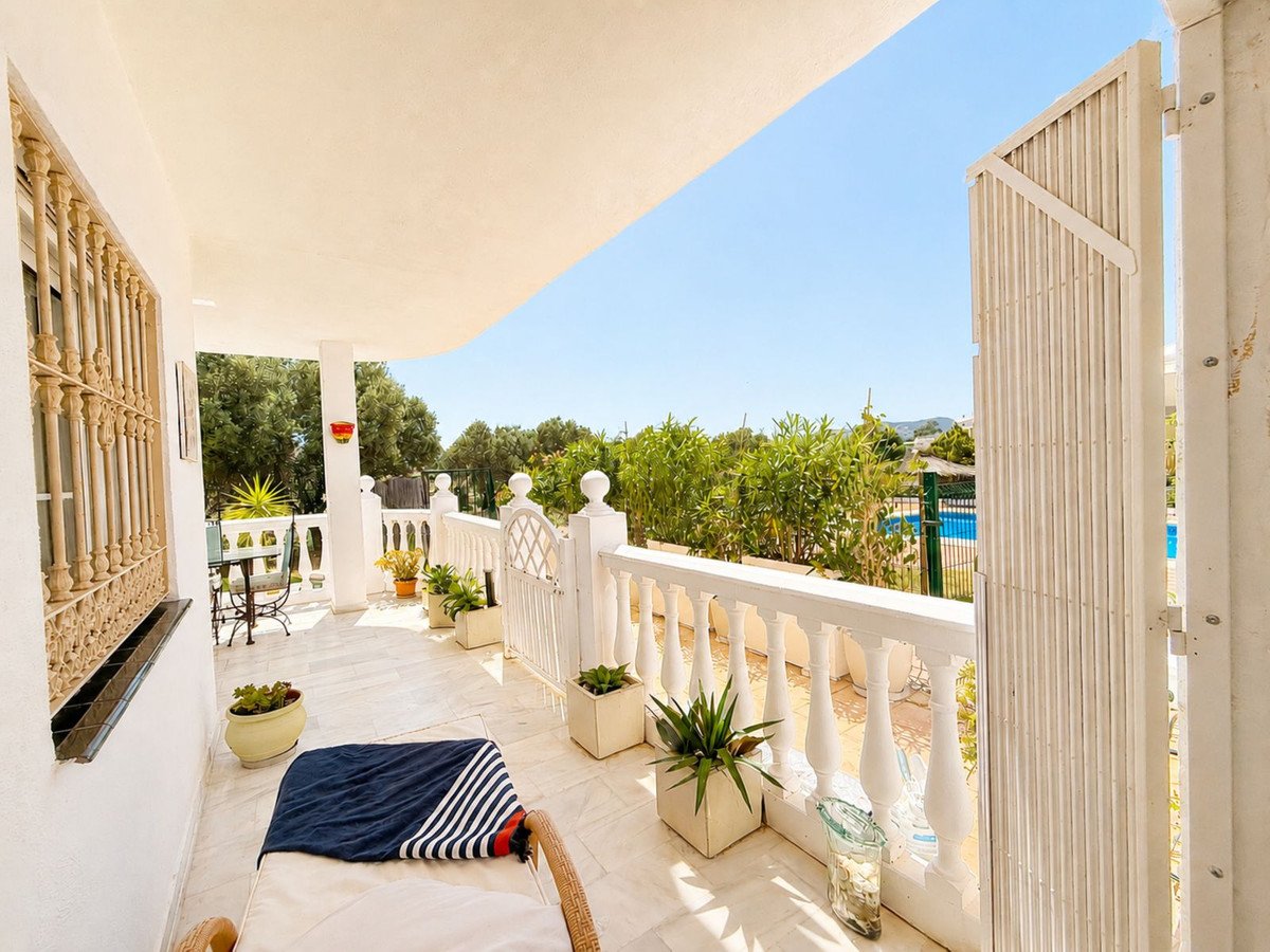 2 Bed Begane Grond Appartement in Estepona in Estepona, 