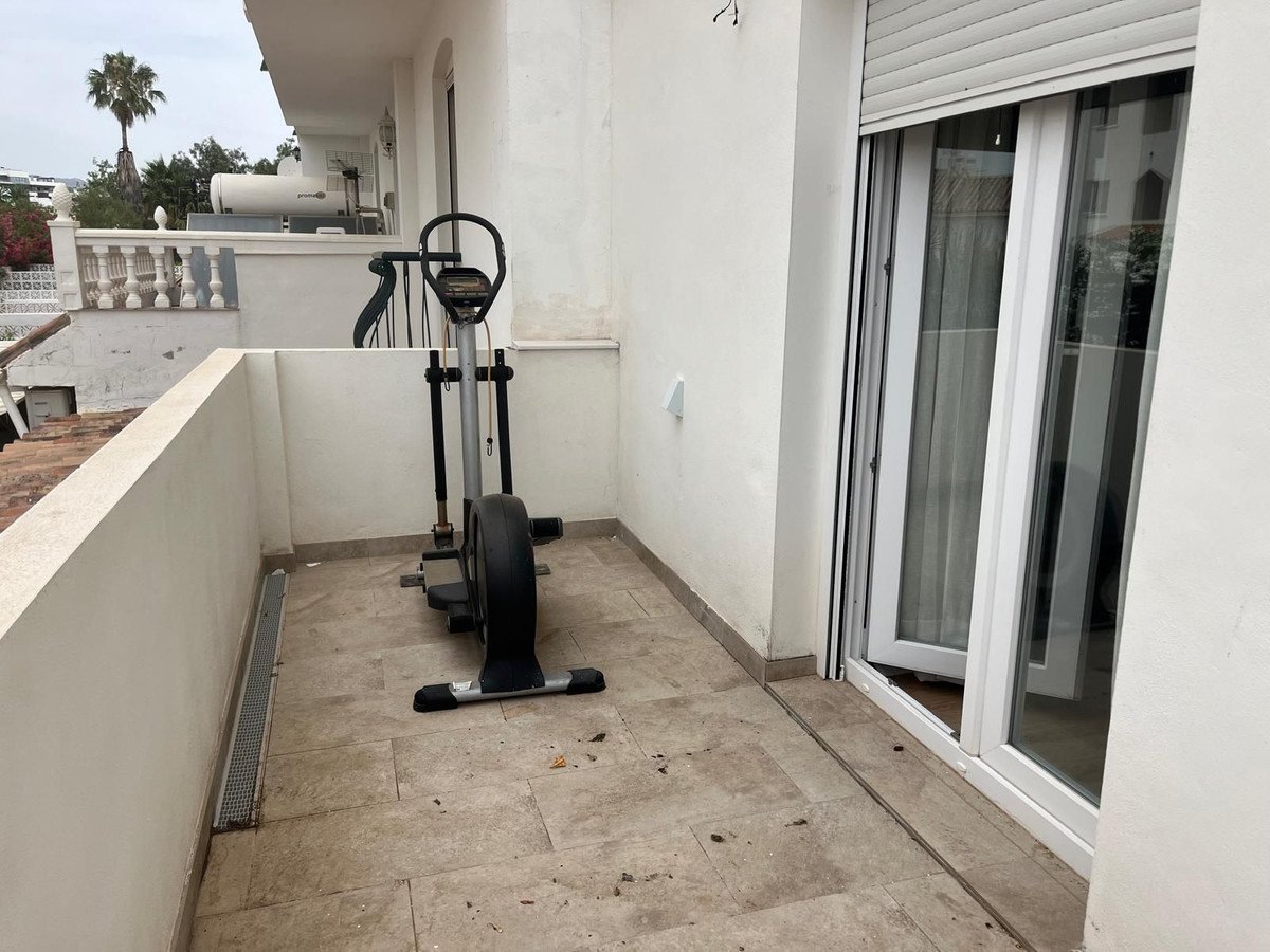 3 Bed Bottenvåningslägenhet in Estepona i Estepona, Lägenhet