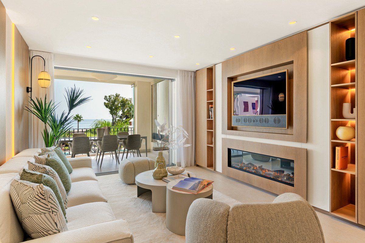 3 Bed Mellanvåningslägenhet in Estepona i Estepona, 