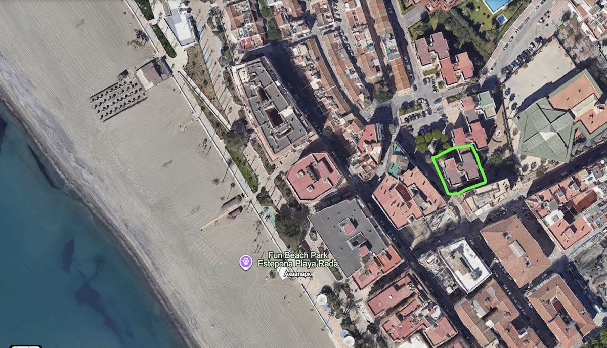 3 Bed Tussenverdieping Appartement in Estepona in Estepona, 