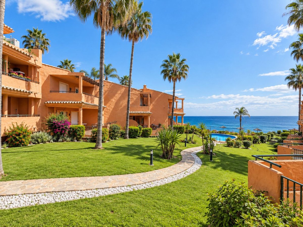 3 Bed Stan u prizemlju in Estepona