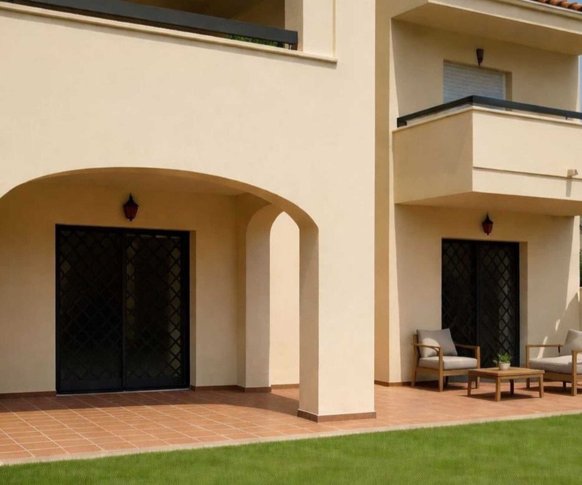 3 Bed شقة في الطابق الأرضي in Estepona في Estepona, 