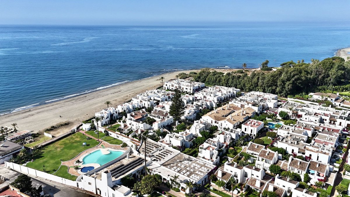 3 Bed Duplex in Estepona i Estepona, Duplex