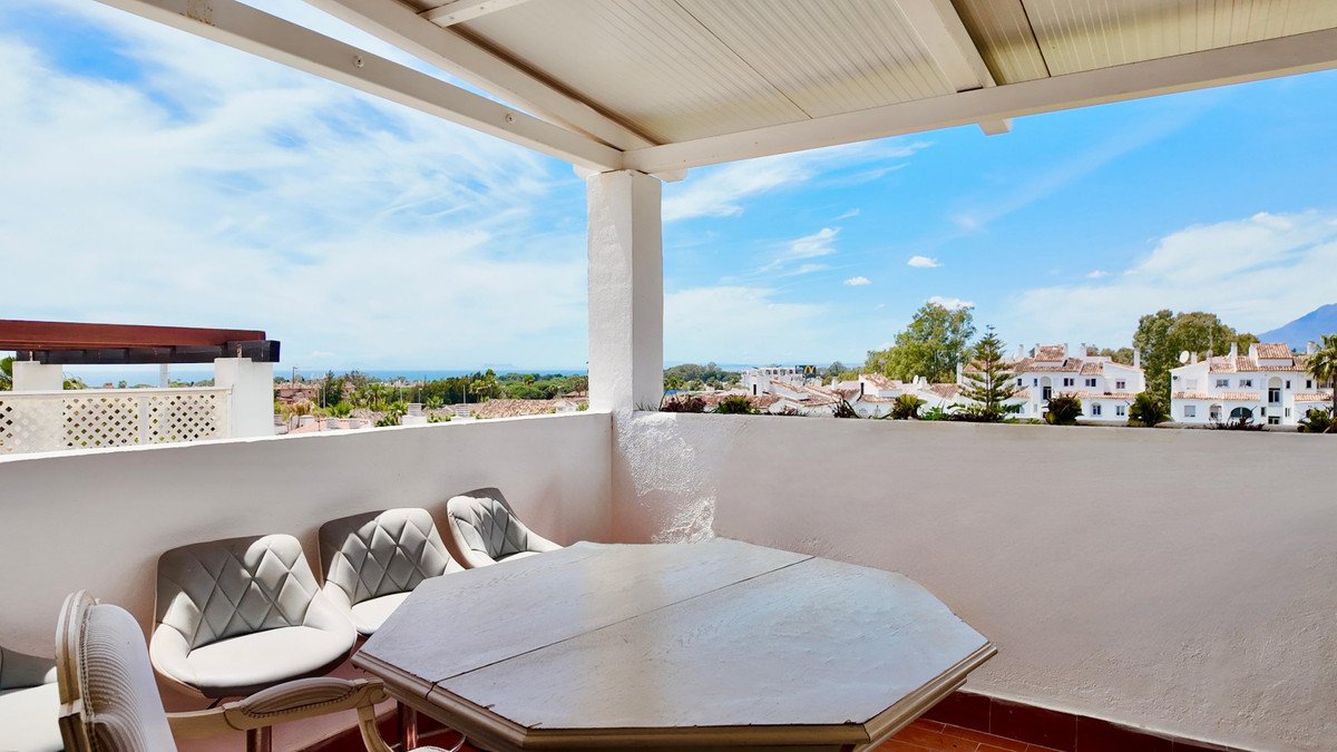 2 Bed Penthouse in Estepona in Estepona, 