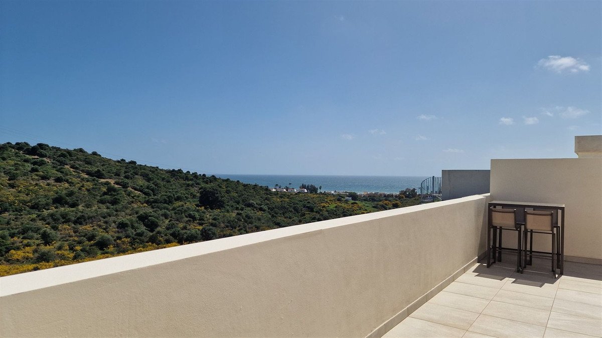 3 Bed Penthouse Duplex in Estepona in Estepona, 