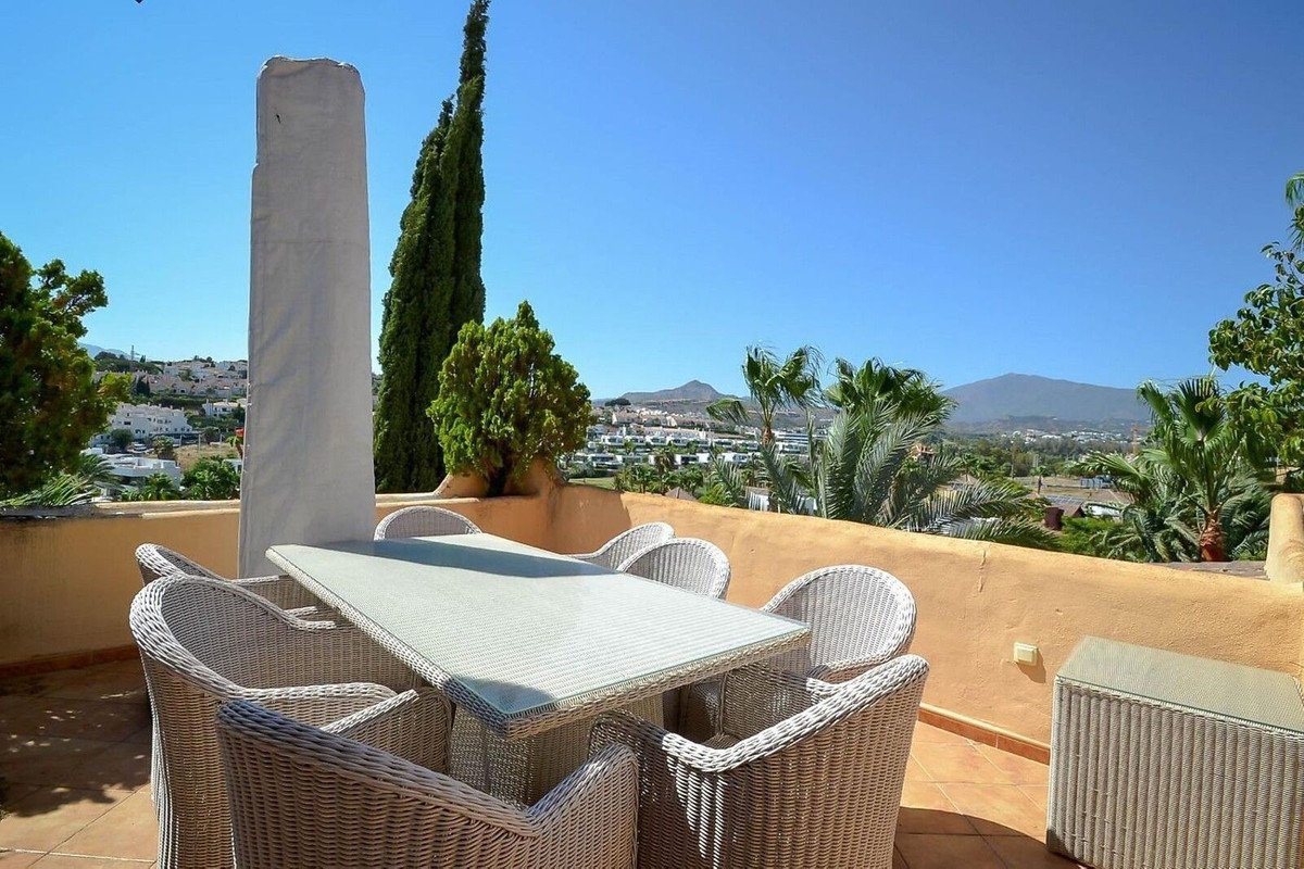 3 Bed Penthouse Duplex in Estepona i Estepona, Duplexpenthouse