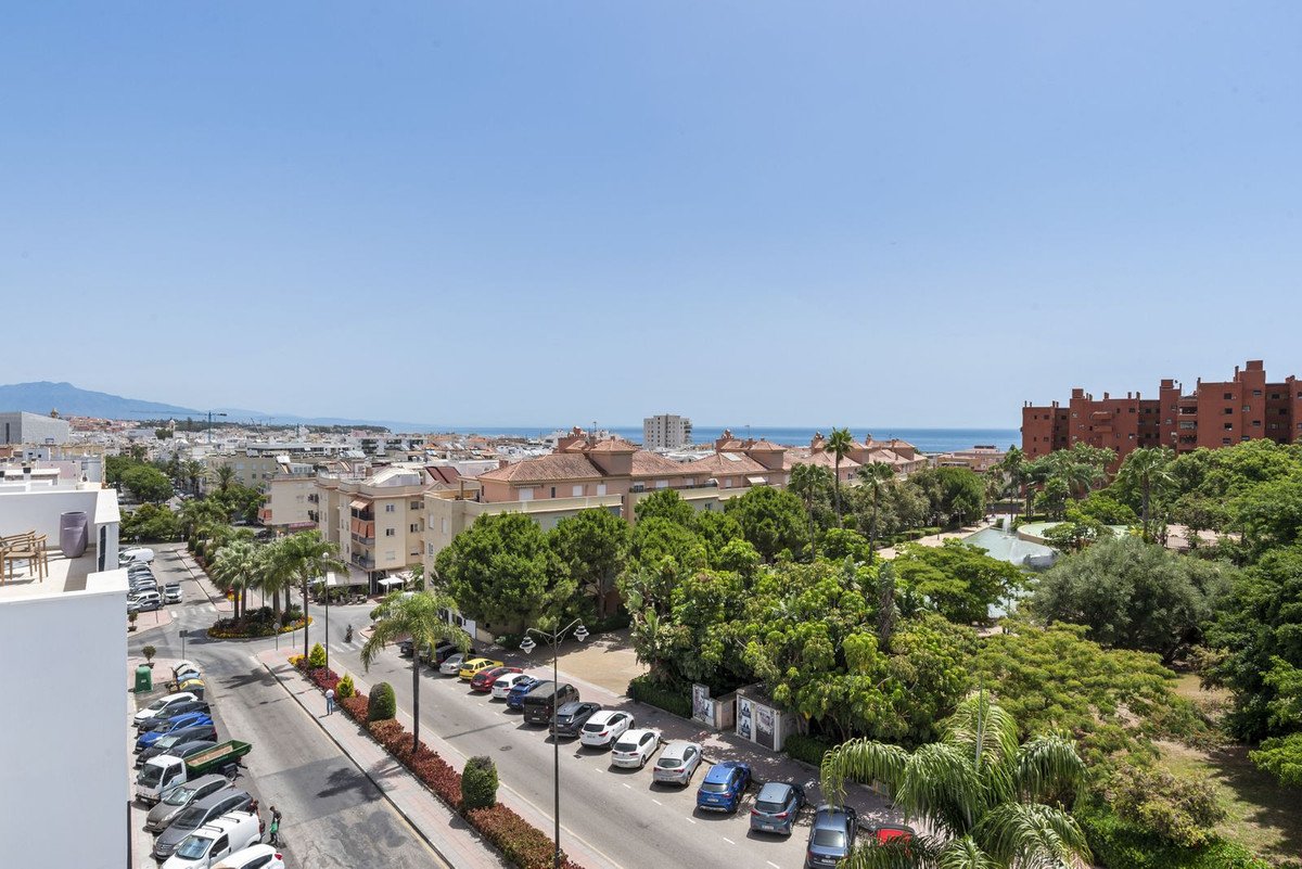 3 Bed Penthouse in Estepona i Estepona, Penthouse