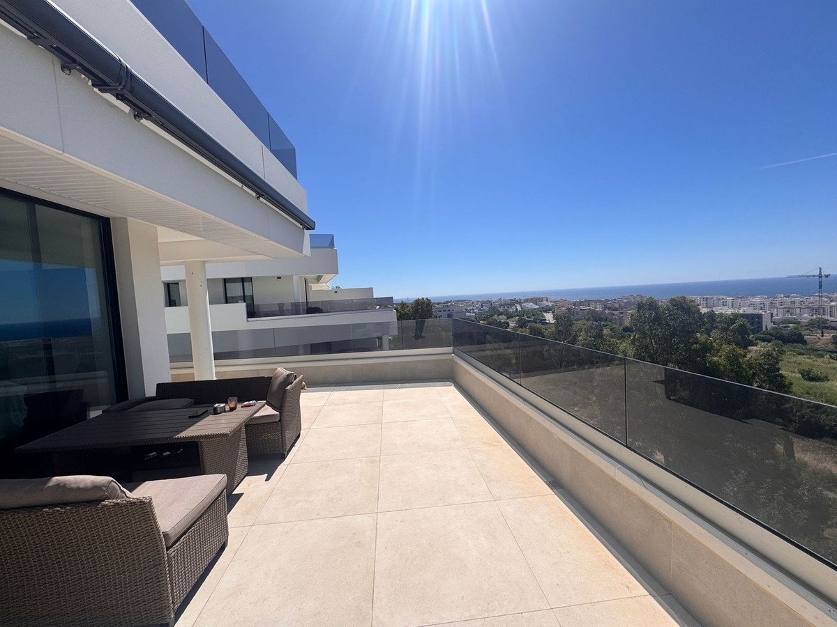3 Bed Penthouse in Estepona i Estepona, 