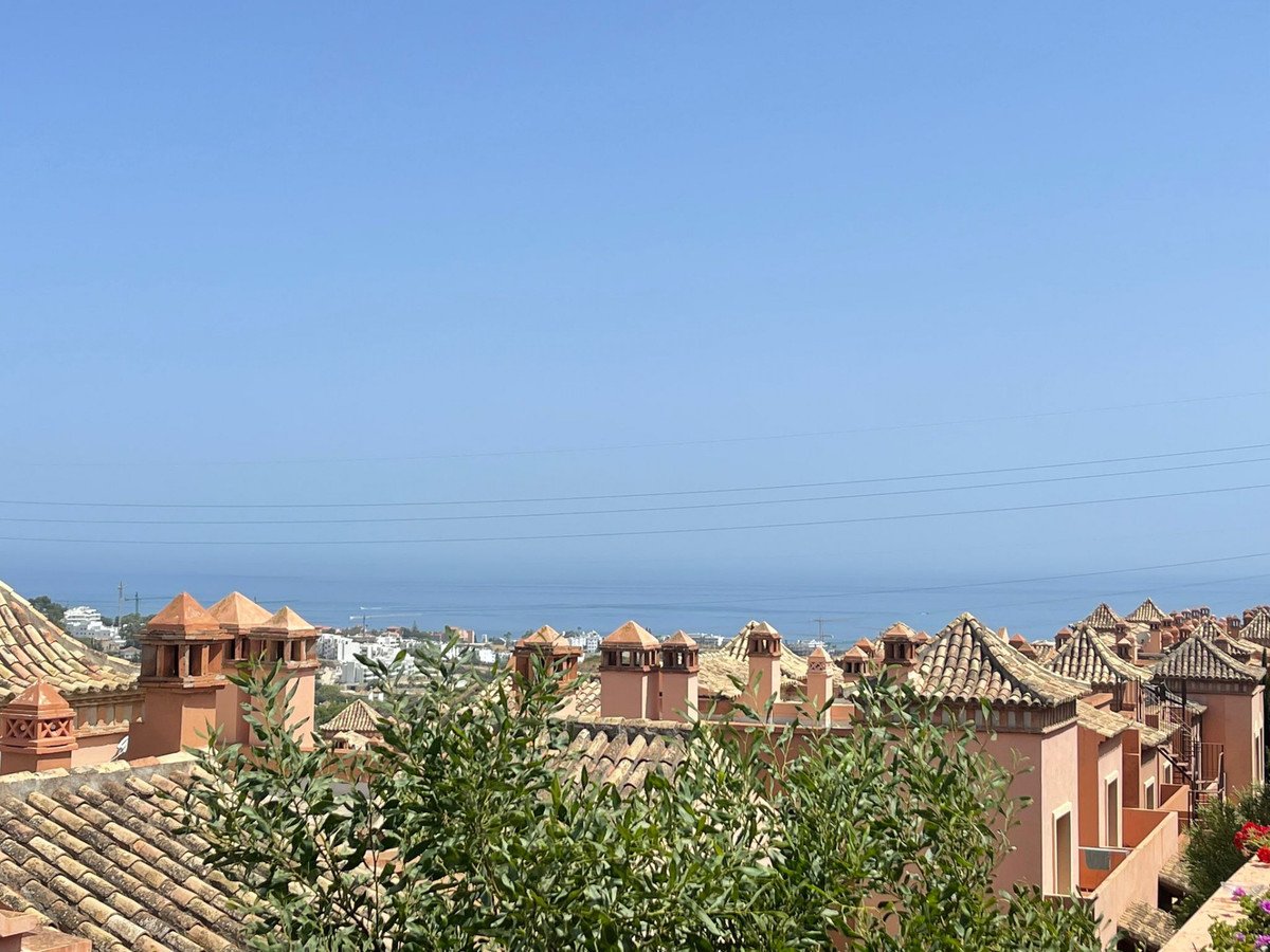 3 Bed Radhus in Estepona i Estepona, Radhus