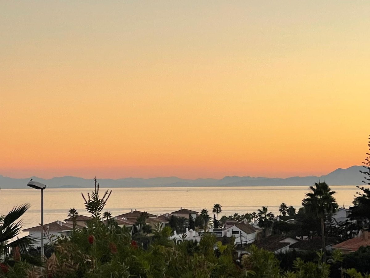 02 photo