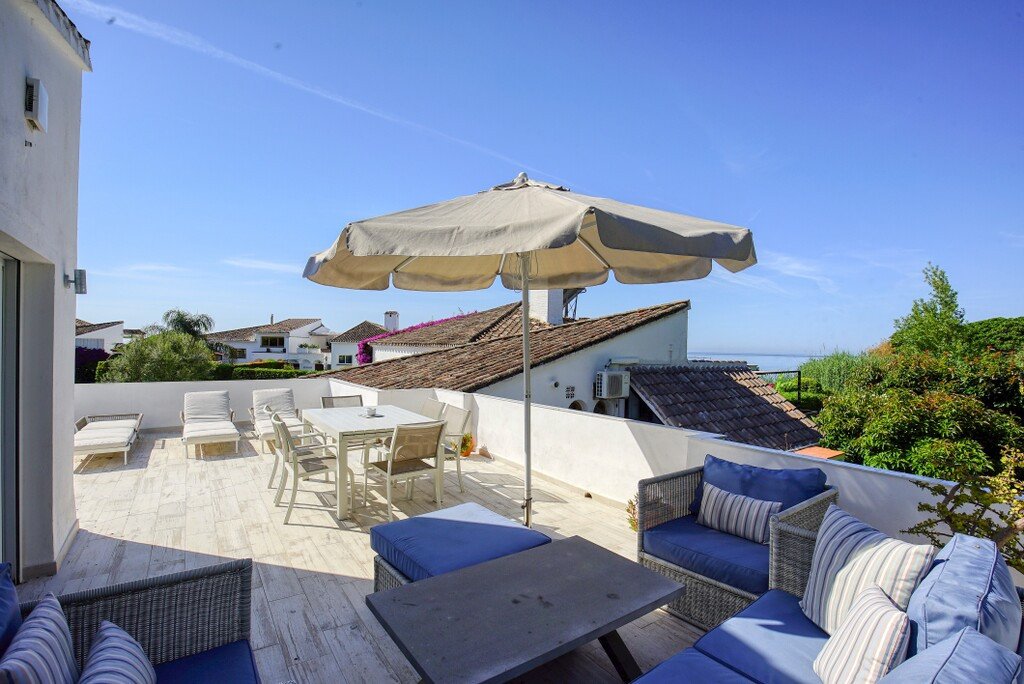 2 Bed Fristående villa in Estepona i Estepona, Fristående villa