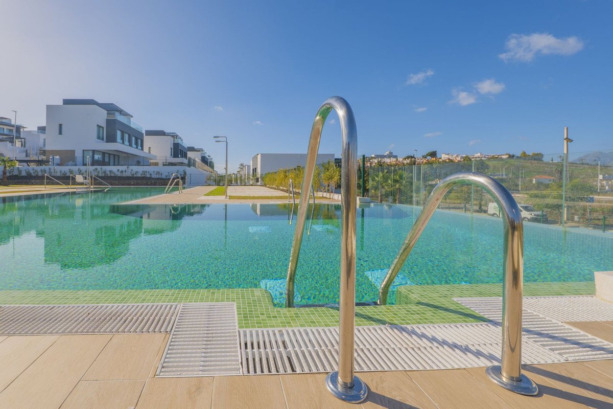 3 Bed فيلا مستقلة in Estepona في Estepona, 