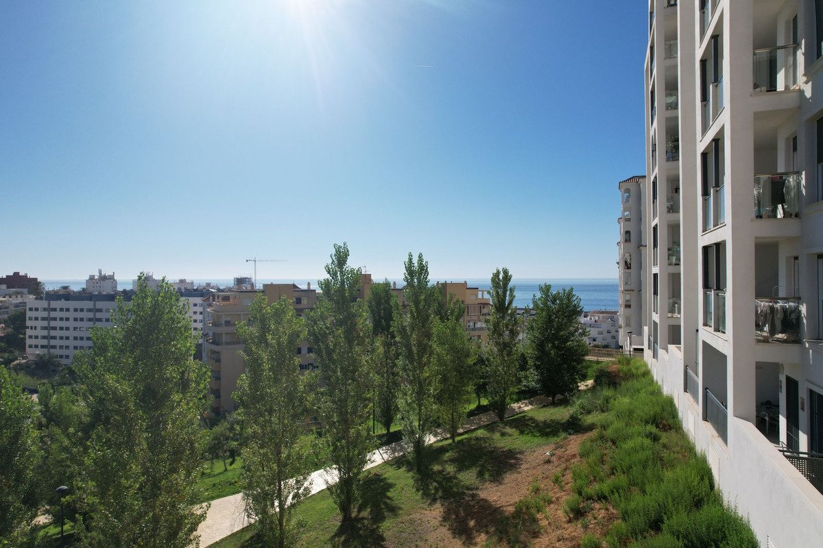 23 photo
