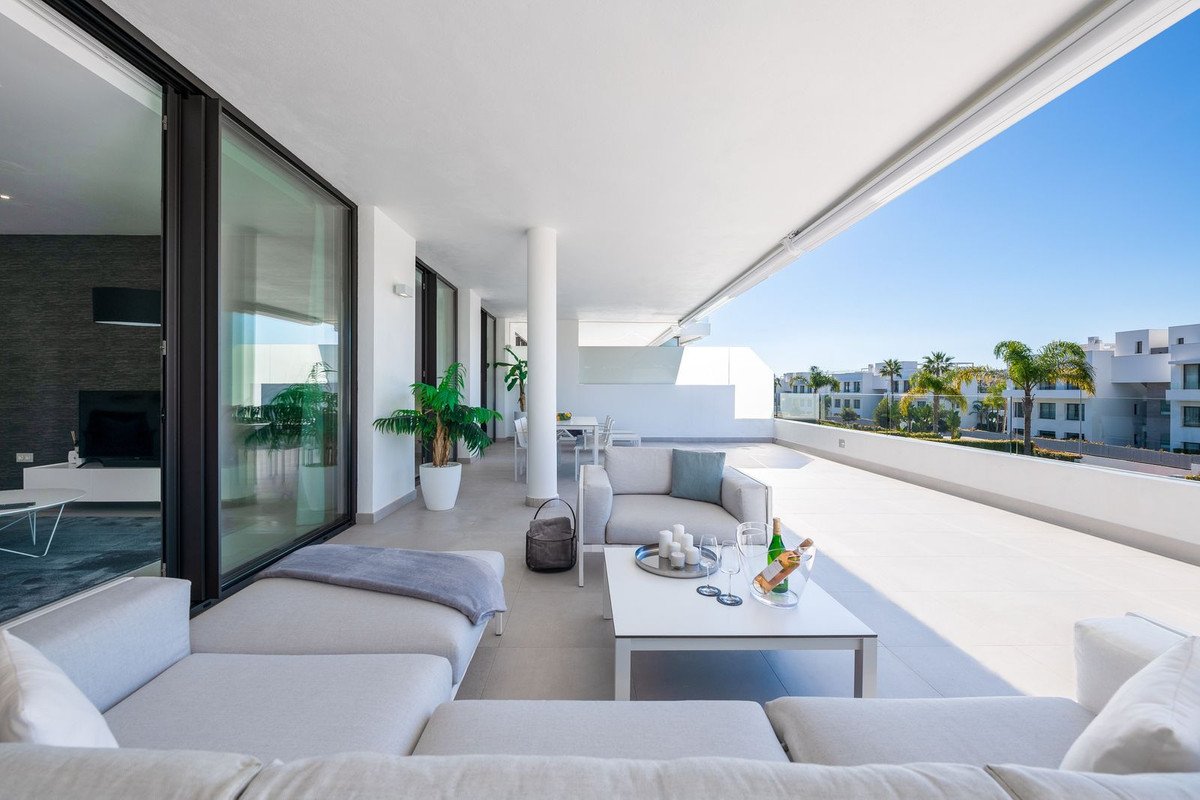 2 Bed Διαμέρισμα μεσαίου ορόφου in Estepona σε Estepona, Διαμέρισμα