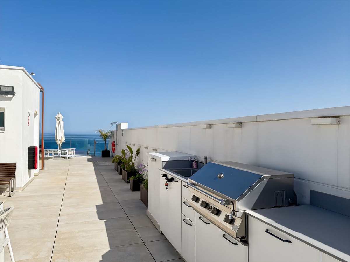 2 Bed Tussenverdieping Appartement in Estepona in Estepona, Appartement