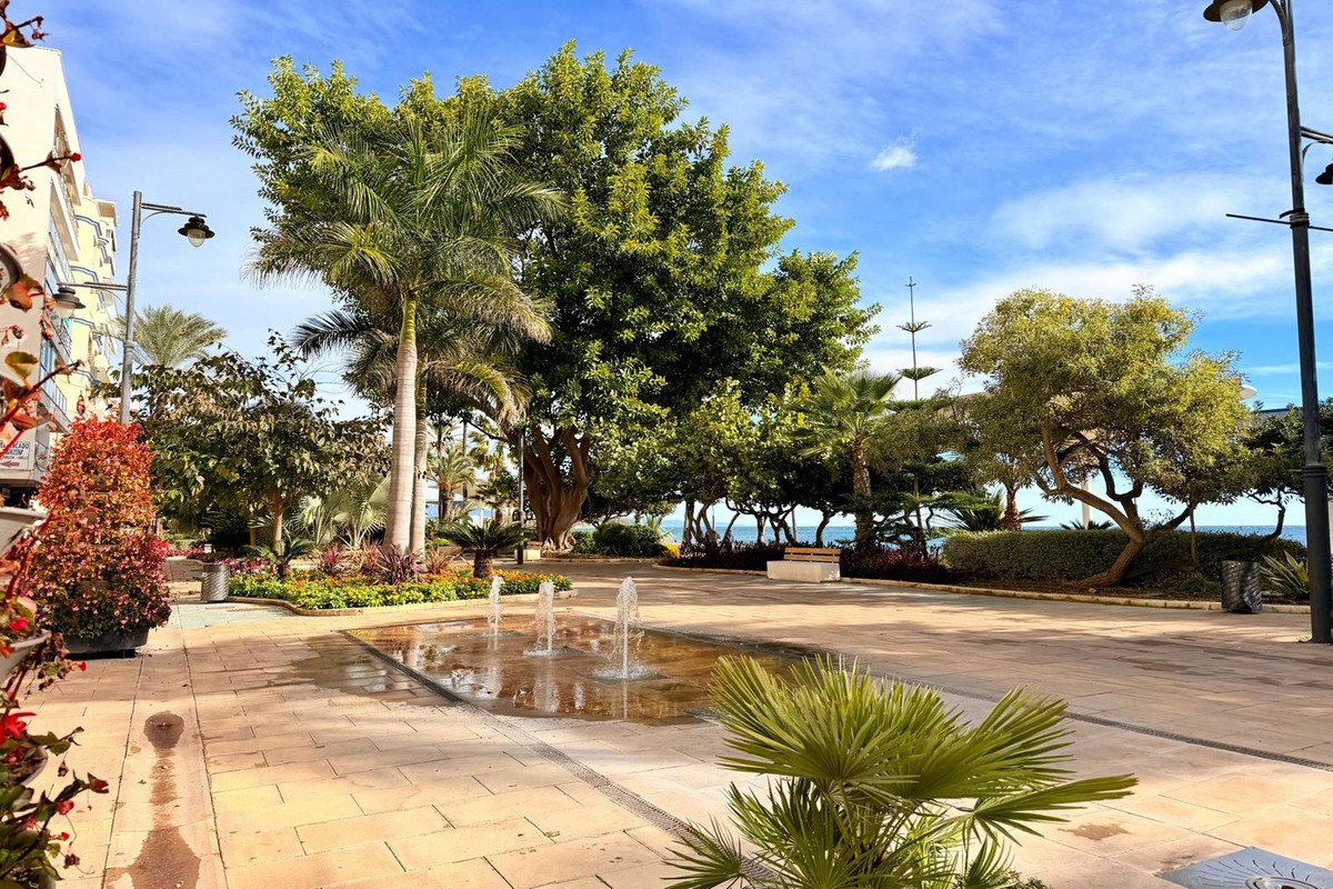 2 Bed Tussenverdieping Appartement in Estepona in Estepona, Appartement