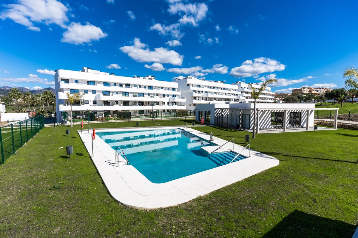 2 Bed Begane Grond Appartement in Estepona in Estepona, Appartement
