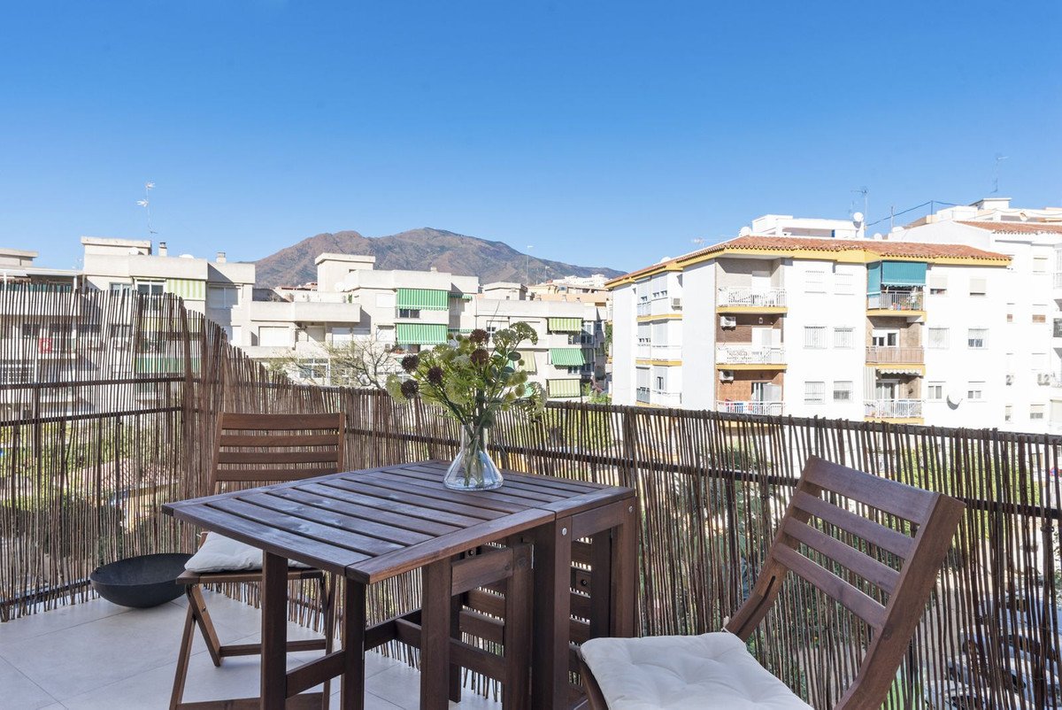 3 Bed Tussenverdieping Appartement in Estepona in Estepona, Appartement