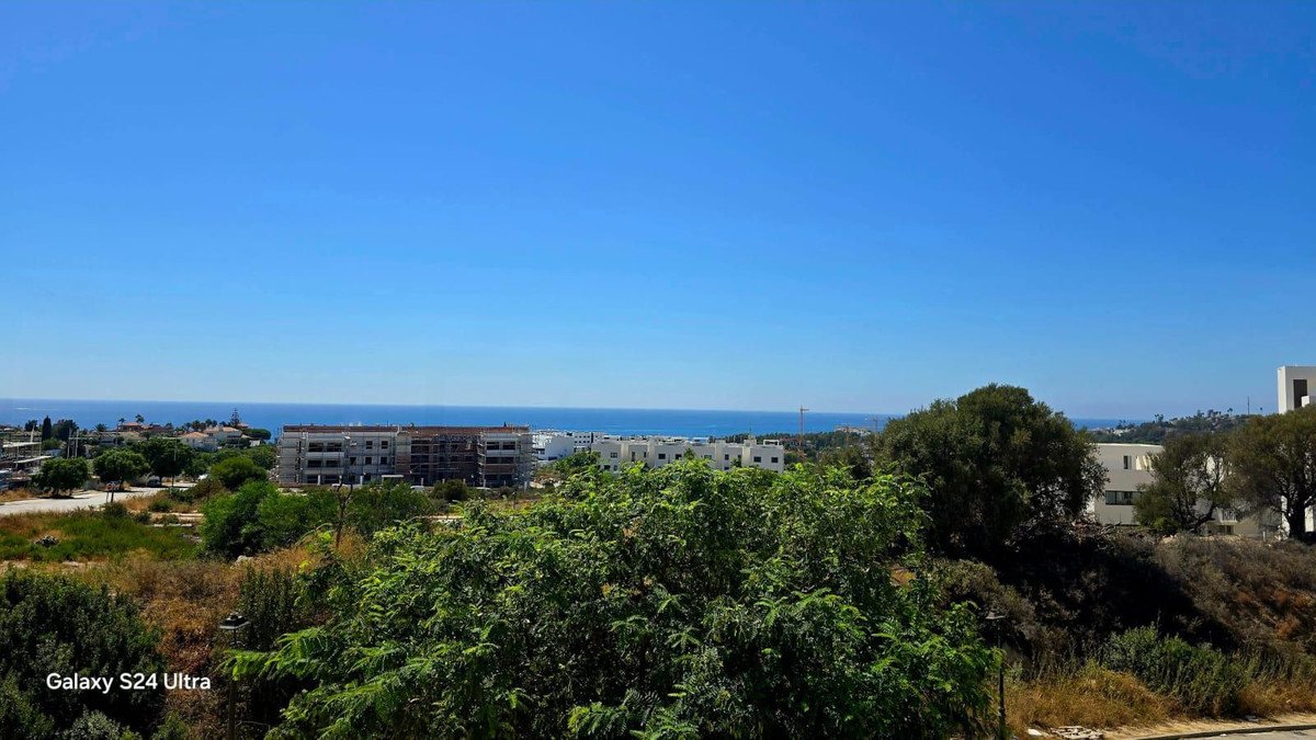 3 Bed Tussenverdieping Appartement in Estepona in Estepona, Appartement