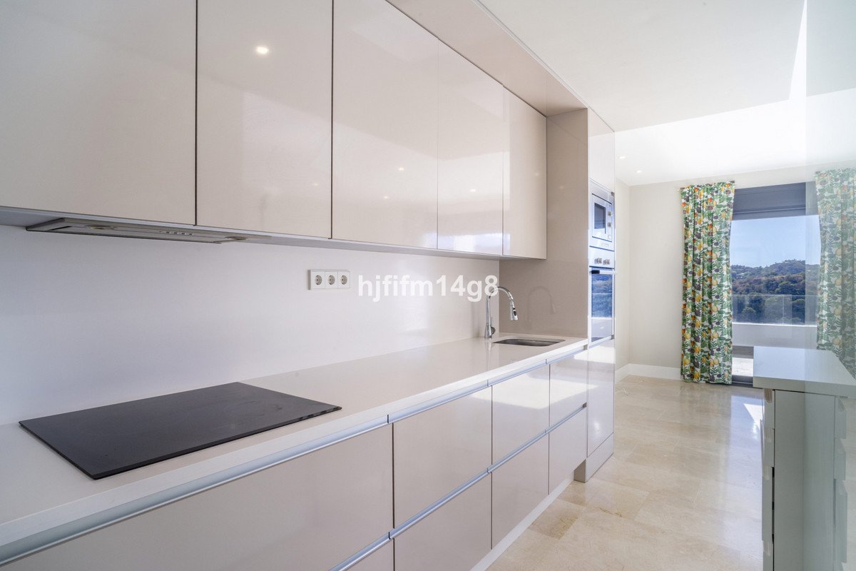 2 Bed Penthouse Duplex in Estepona -ben Estepona, Kétszintes Penthouse
