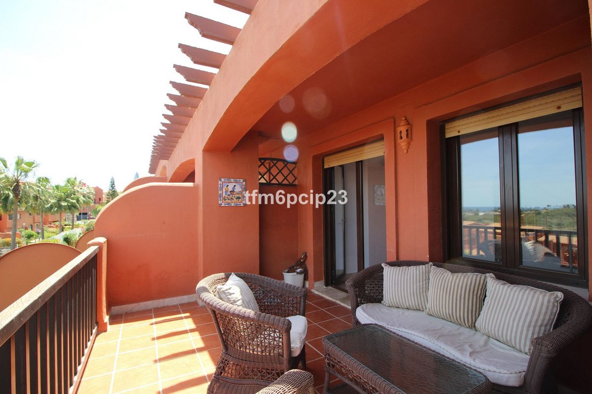 3 Bed Penthouse Duplex in Estepona in Estepona, Penthouse Duplex