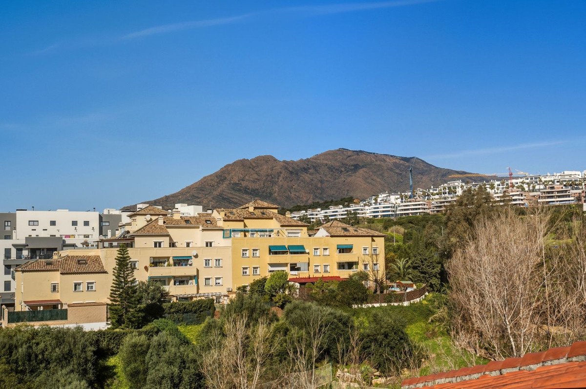 3 Bed Penthouse in Estepona in Estepona, Penthouse