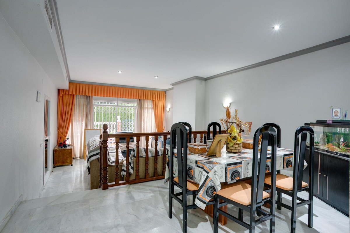 15 photo