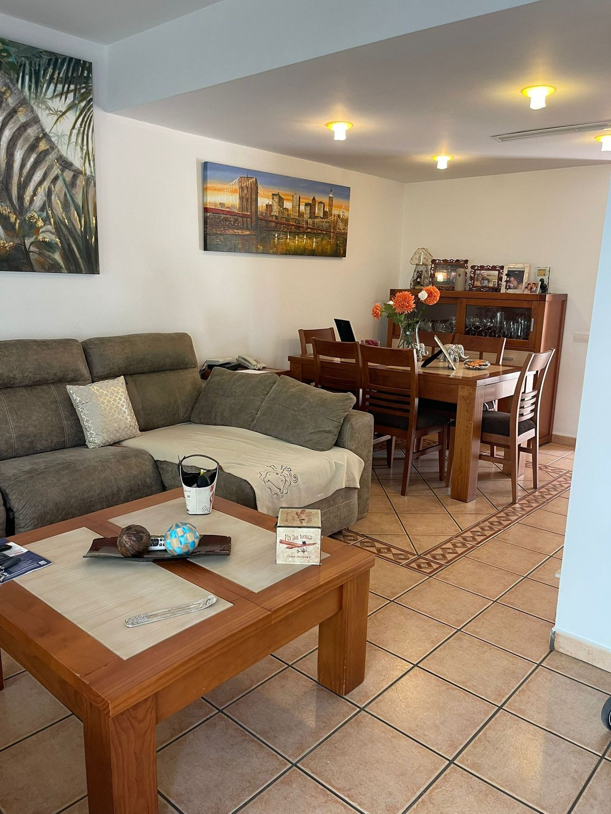 3 Bed بيت مدينة in Estepona في Estepona, تاون هاوس