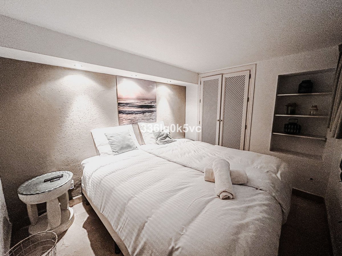 5 Bed Rijtjeshuis in Estepona in Estepona, Rijtjeshuis