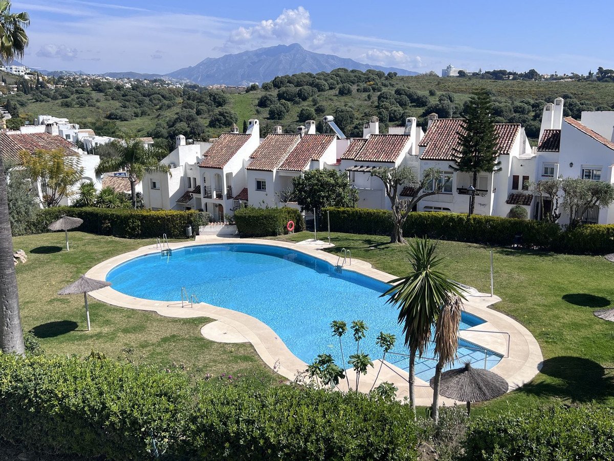 3 Bed Rijtjeshuis in Bel Air in Bel Air, 