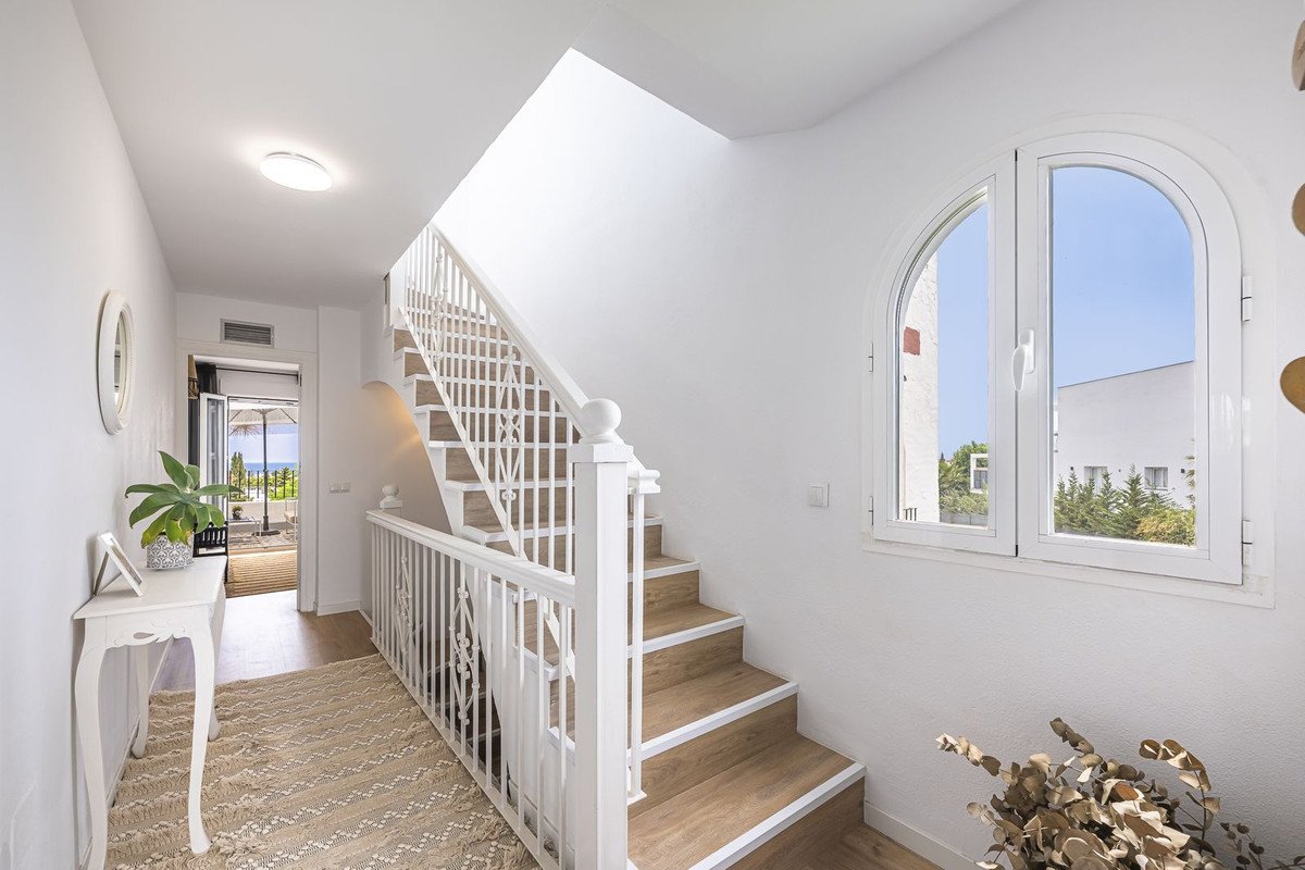3 Bed Townhouse in Bel Air in Bel Air, Townhouse
