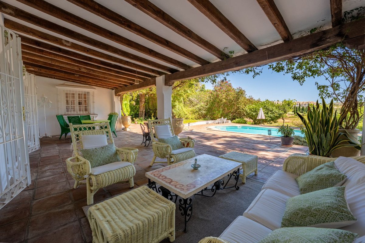 8 Bed Finca in Cancelada